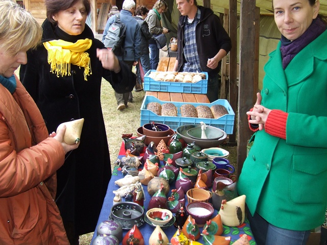 Na zdjęciu kurki wielkanocne...